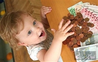Kỹ năng cần dạy bé về tiền trước tuổi lên 7